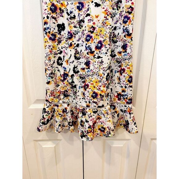 Betsey Johnson Ruffled Hem A Line Dress Floral Print Size 2 - Picture 5 of 8